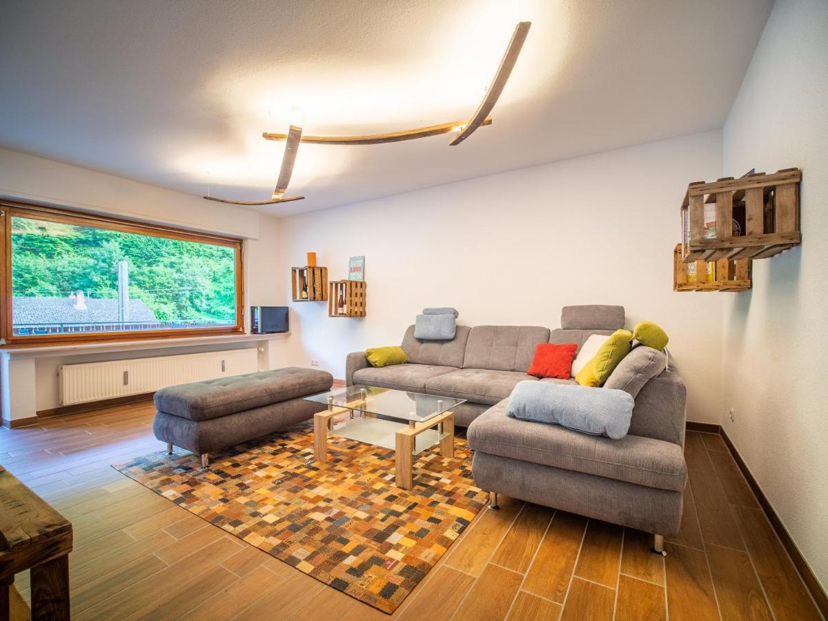Rheintal-Ferien - 90 Qm Ferienwohnung Mit Wine & Style - Dein Urlaub Am Rhein Niederheimbach Luaran gambar